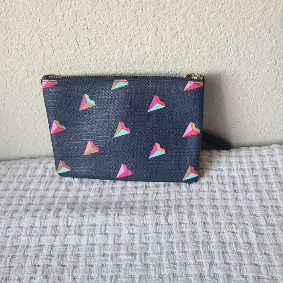 Fossil Geometric Print Multicolor Wristlet - Picture 2 of 8